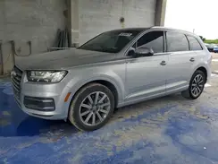 WA1LHAF72KD031868 2019 AUDI Q7