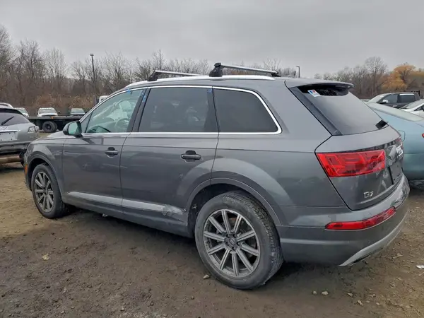 WA1LHAF72KD032521 2019 AUDI Q7 - Image 2