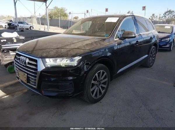 WA1LHAF72KD035810 2019 AUDI Q7 - Image 2