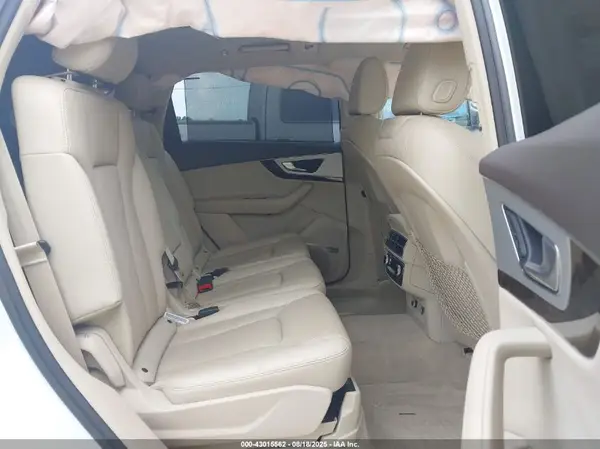 WA1LHAF72KD036407 2019 AUDI Q7 - Image 8