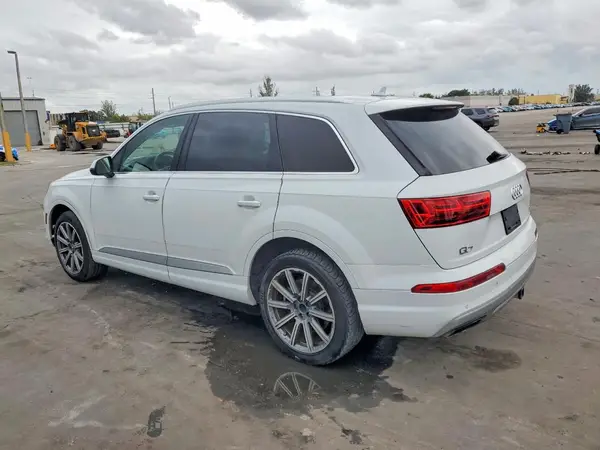 WA1LHAF72KD043115 2019 AUDI Q7 - Image 2