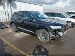 WA1LHAF72KD044250 2019 AUDI Q7