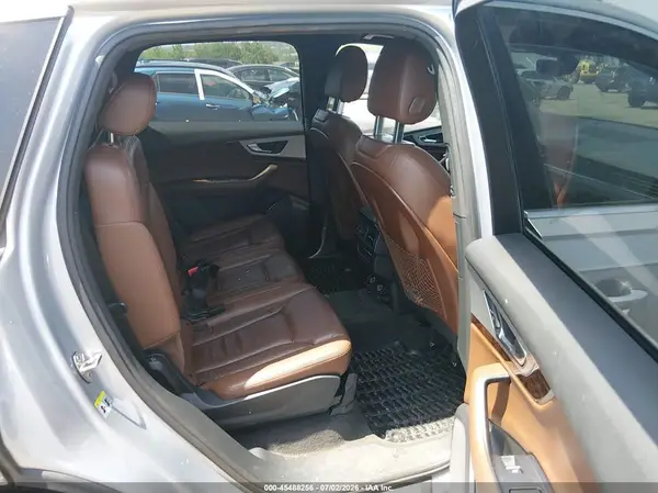 WA1LHAF73HD040362 2017 AUDI Q7 - Image 8