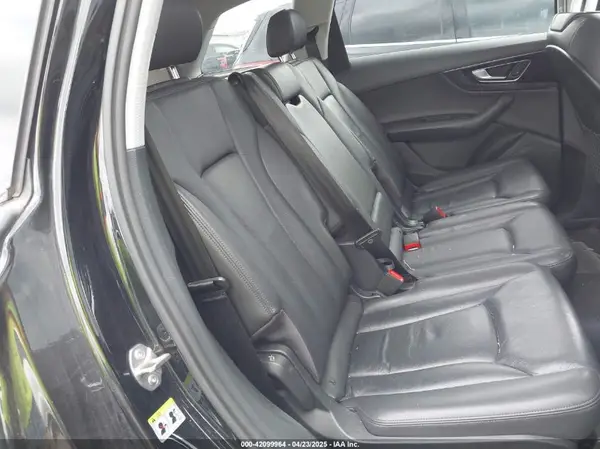 WA1LHAF73HD046288 2017 AUDI Q7 - Image 8