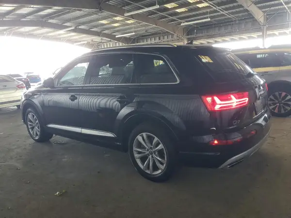 WA1LHAF73HD054830 2017 AUDI Q7 - Image 2