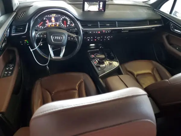 WA1LHAF73HD054830 2017 AUDI Q7 - Image 8