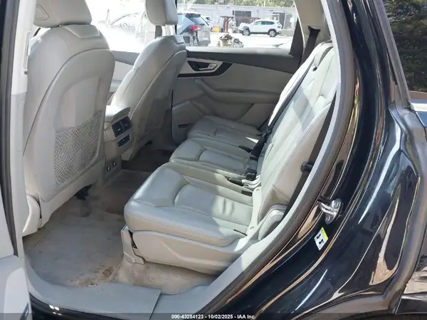 WA1LHAF73JD005083 2018 AUDI Q7 - Image 8