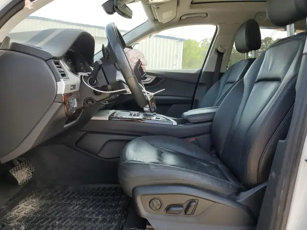 WA1LHAF73JD010767 2018 AUDI Q7 - Image 8