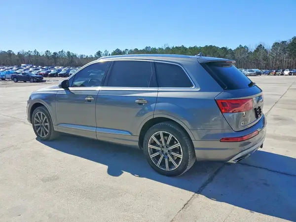 WA1LHAF73JD011434 2018 AUDI Q7 - Image 2