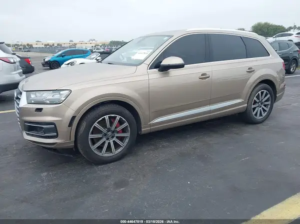 WA1LHAF73JD017136 2018 AUDI Q7 - Image 2
