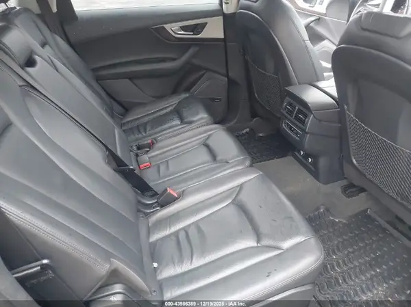 WA1LHAF73JD027312 2018 AUDI Q7 - Image 8