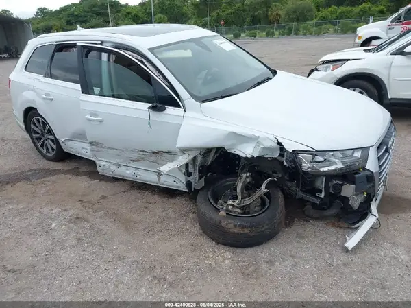 WA1LHAF73JD031666 2018 AUDI Q7 - Image 1