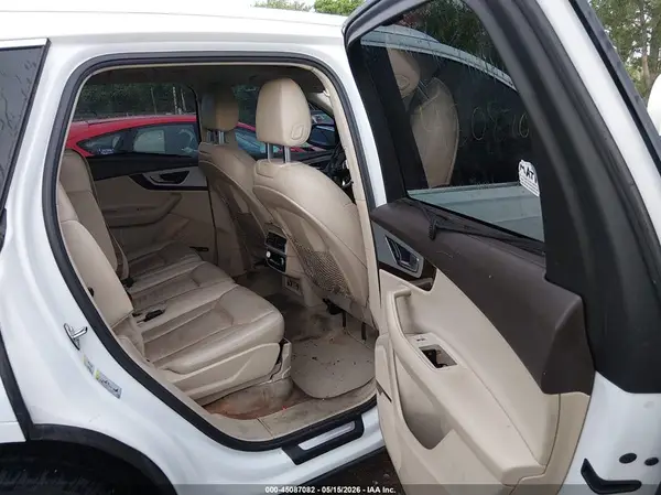 WA1LHAF73JD035331 2018 AUDI Q7 - Image 8