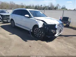 WA1LHAF73JD040528 2018 AUDI Q7
