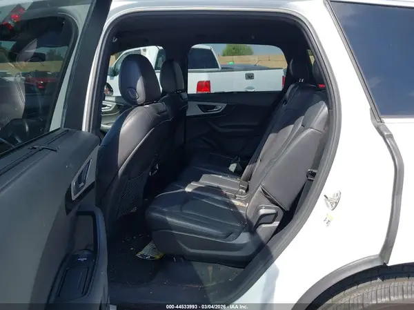 WA1LHAF73JD042148 2018 AUDI Q7 - Image 8