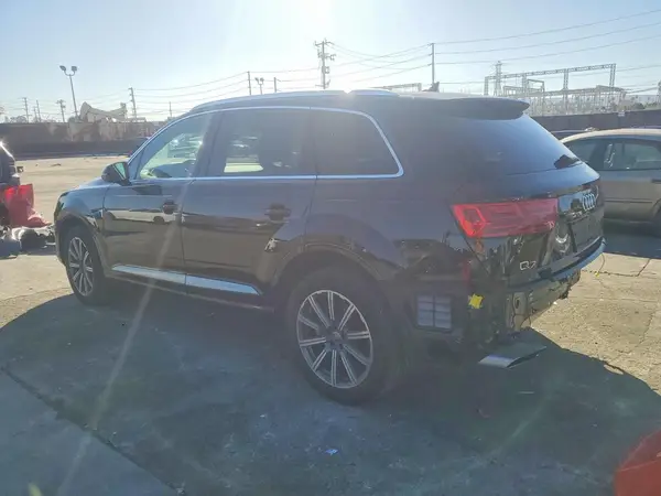 WA1LHAF73KD023326 2019 AUDI Q7 - Image 2