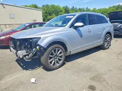 WA1LHAF73KD025285 2019 AUDI Q7