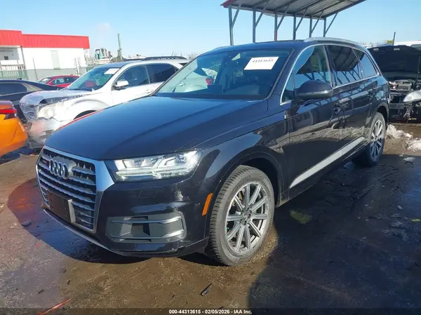 WA1LHAF73KD028073 2019 AUDI Q7 - Image 2