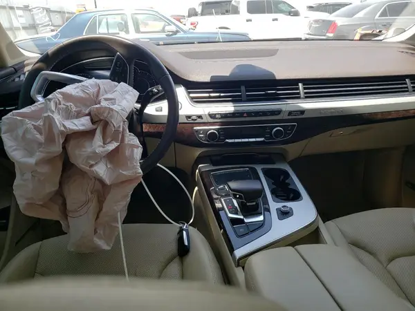 WA1LHAF73KD034312 2019 AUDI Q7 - Image 8