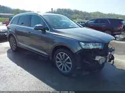 WA1LHAF73KD034634 2019 AUDI Q7
