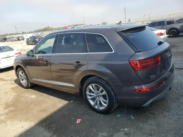 WA1LHAF73KD038831 2019 AUDI Q7 - Image 2