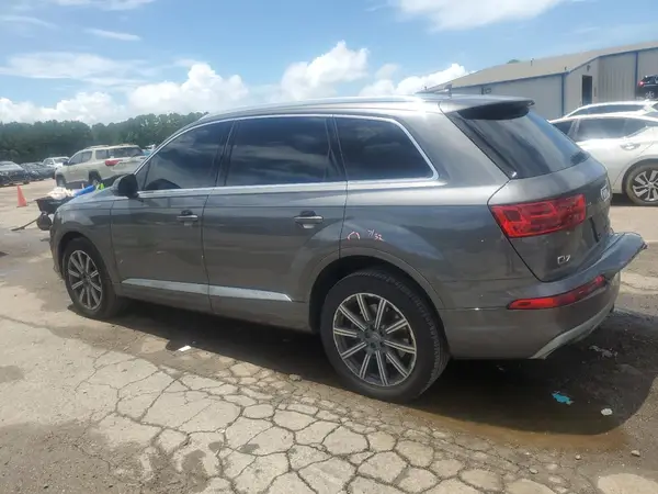 WA1LHAF73KD042099 2019 AUDI Q7 - Image 2