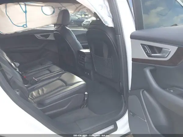 WA1LHAF73KD042362 2019 AUDI Q7 - Image 8