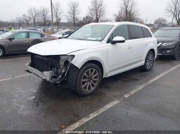 WA1LHAF73KD043611 2019 AUDI Q7 - Image 2