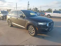 WA1LHAF73KD045004 2019 AUDI Q7