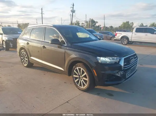 WA1LHAF73KD045004 2019 AUDI Q7 - Image 1