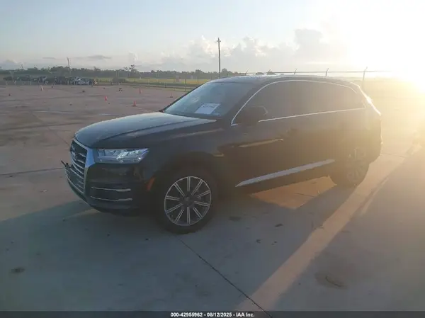 WA1LHAF73KD045004 2019 AUDI Q7 - Image 2