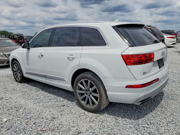 WA1LHAF74HD039737 2017 AUDI Q7 - Image 2