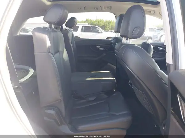 WA1LHAF74HD040290 2017 AUDI Q7 - Image 8