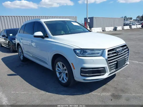 WA1LHAF74HD041214 2017 AUDI Q7 - Image 1