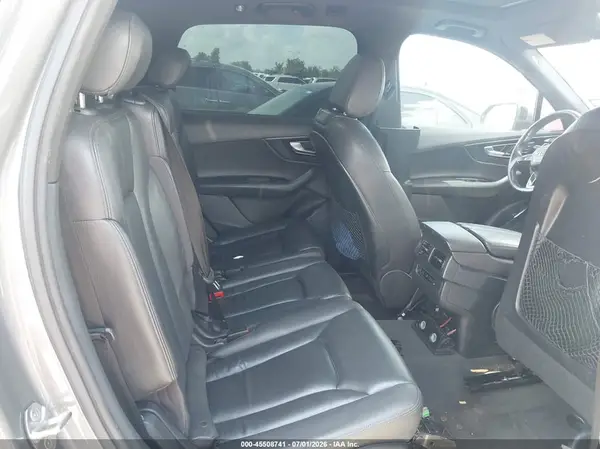 WA1LHAF74HD044761 2017 AUDI Q7 - Image 8