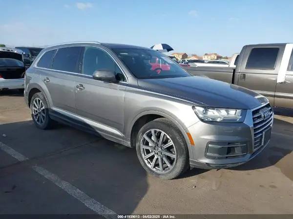 WA1LHAF74HD045487 2017 AUDI Q7 - Image 1