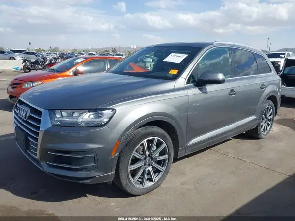 WA1LHAF74HD045487 2017 AUDI Q7 - Image 2