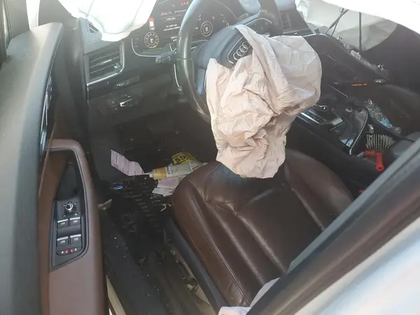 WA1LHAF74HD056716 2017 AUDI Q7 - Image 8