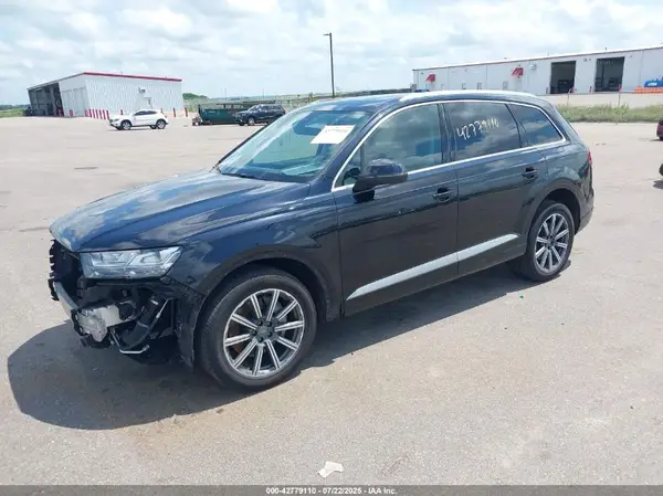 WA1LHAF74JD000393 2018 AUDI Q7 - Image 2