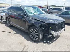 WA1LHAF74JD030669 2018 AUDI Q7