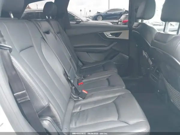 WA1LHAF74JD040604 2018 AUDI Q7 - Image 8