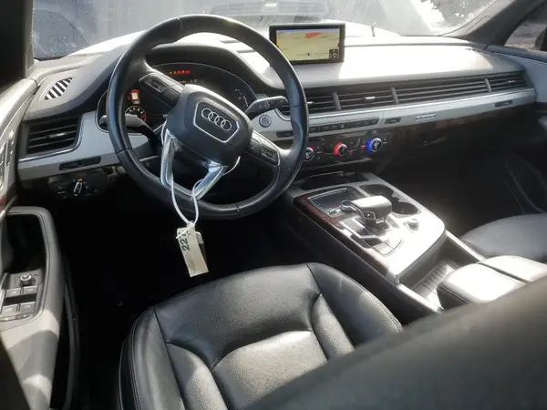 WA1LHAF74JD042143 2018 AUDI Q7 - Image 8