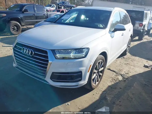 WA1LHAF74JD051957 2018 AUDI Q7 - Image 2