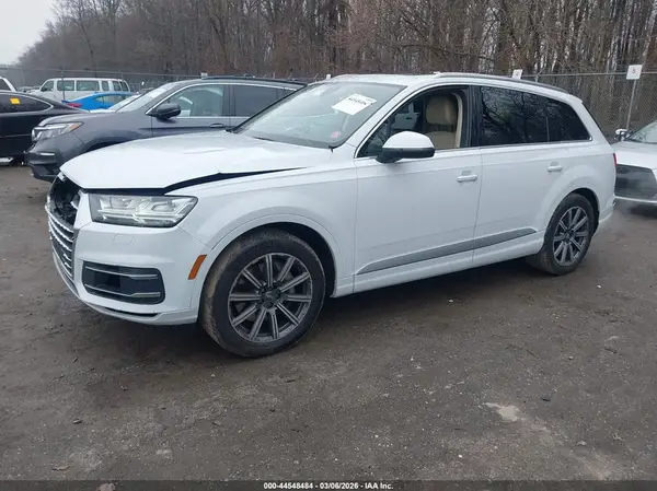 WA1LHAF74KD019463 2019 AUDI Q7 - Image 2