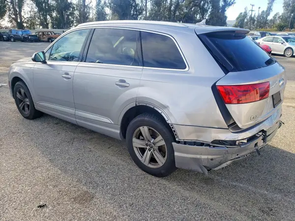 WA1LHAF74KD021519 2019 AUDI Q7 - Image 2