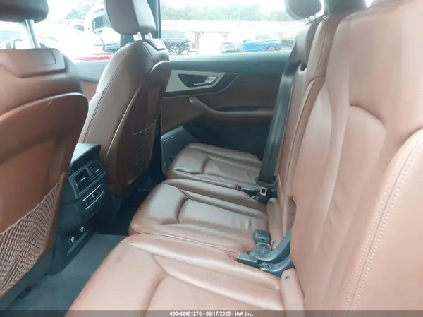 WA1LHAF74KD025148 2019 AUDI Q7 - Image 8