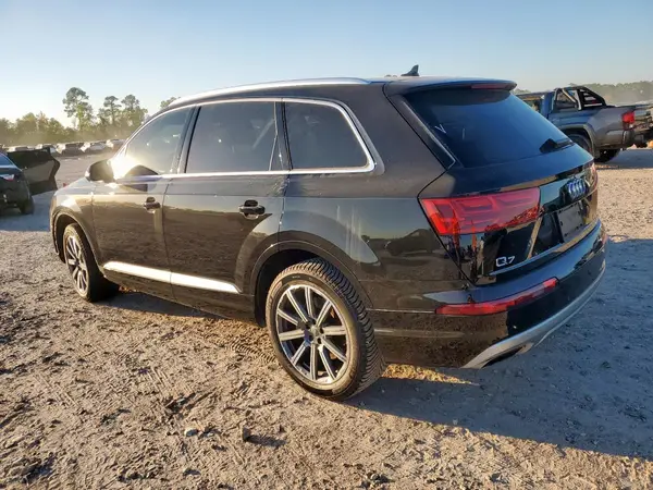 WA1LHAF74KD026266 2019 AUDI Q7 - Image 2