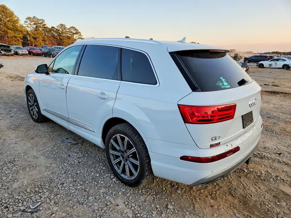WA1LHAF74KD028776 2019 AUDI Q7 - Image 2