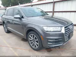 WA1LHAF74KD031547 2019 AUDI Q7