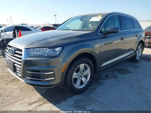 WA1LHAF74KD036196 2019 AUDI Q7 - Image 2
